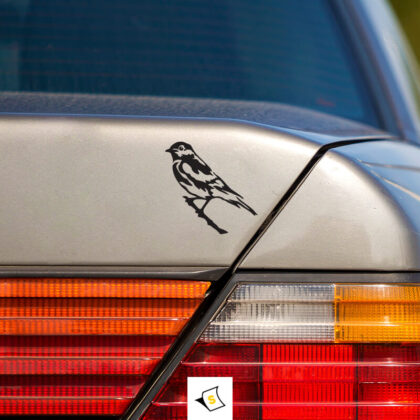 Стикер за кола - Кацнало Врабче