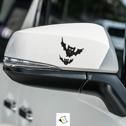 Стикер за кола с изображение на прилепени двойки, които представят любов и съчетаност. Добавете романтичен и персонален акцент към вашия автомобил с този стилов и уникален декоративен елемент.