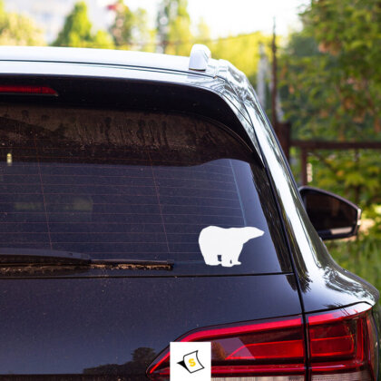 Стикер за кола - Полярна Мечка, изработен от висококачествени материали. Сладкият и стилен дизайн добавя уникалност на автомобила, докато показва вашата любов към природата и животните.