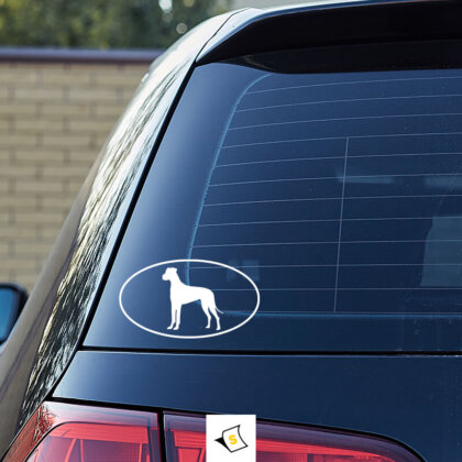 Стикер за кола - Датско Куче 2 Стикер за кола с илюстрация на чаровно датско куче. Дизайнът включва ярки цветове и детайли, които подчертават уникалността на породата. Идеален за любителите на кучета, стикерът е изработен от водоустойчиви материали, което гарантира дълготрайност и устойчивост на външни условия. Лесен за поставяне, той придава индивидуалност на автомобила и показва обичта ви към вашия четириног приятел.